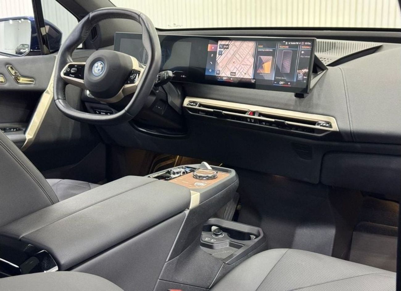 BMW iX xDrive40 2023 BMW iX xDrive40, 2028 BMW Warranty, 2029 BMW Service Pack, 2031 BMW Battery Warranty,