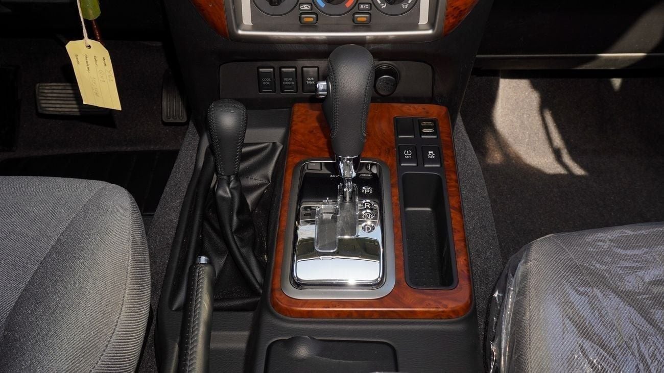 Nissan Patrol Safari Safari 4.8L A/T