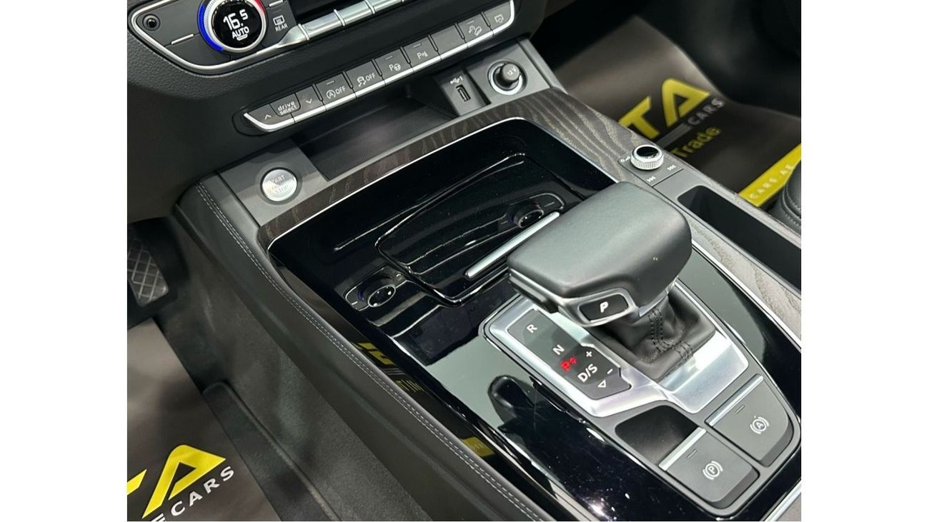 Audi Q5 45 TFSI quattro S Line 2022 Audi Q5 S-Line 45TFSI Black Edition, June 2027 Audi Warranty + Service P