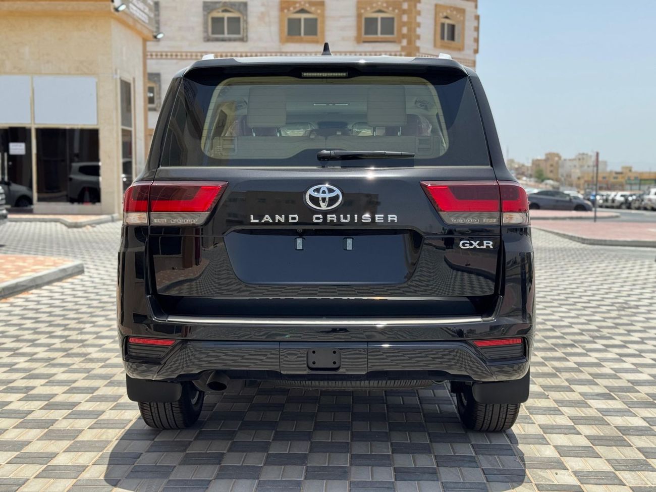 تويوتا لاند كروزر تويوتا لاندكروزر GXR 2025 | V6 توين تيربو | فل أوبشن | زيرو | خليجي