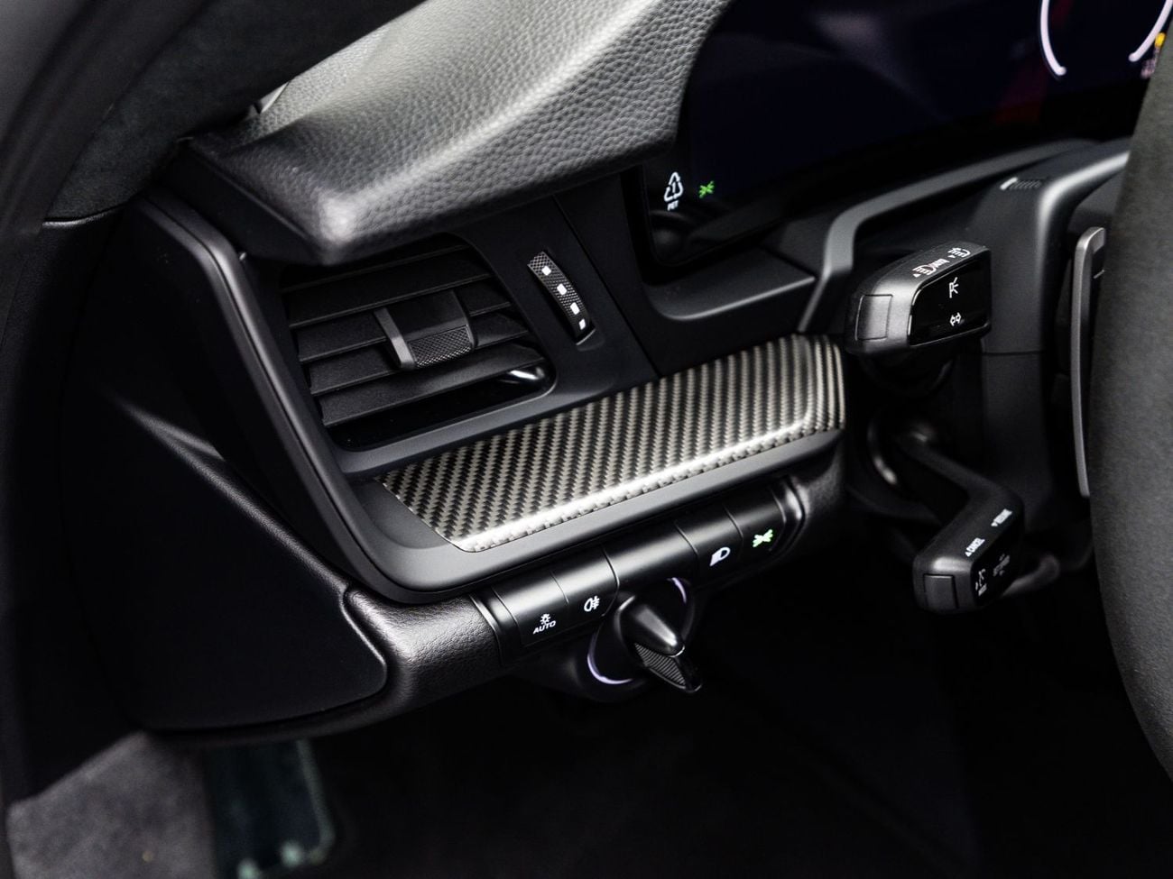 بورش 911 The BEST Ramadan Offer in the UAE - Limited Time, February 2028 Porsche Warranty, GCC