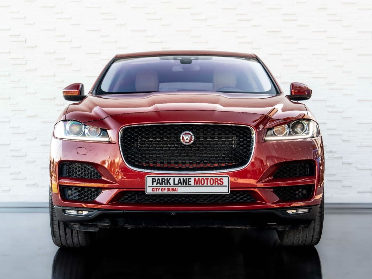 Jaguar F-PACE 25T