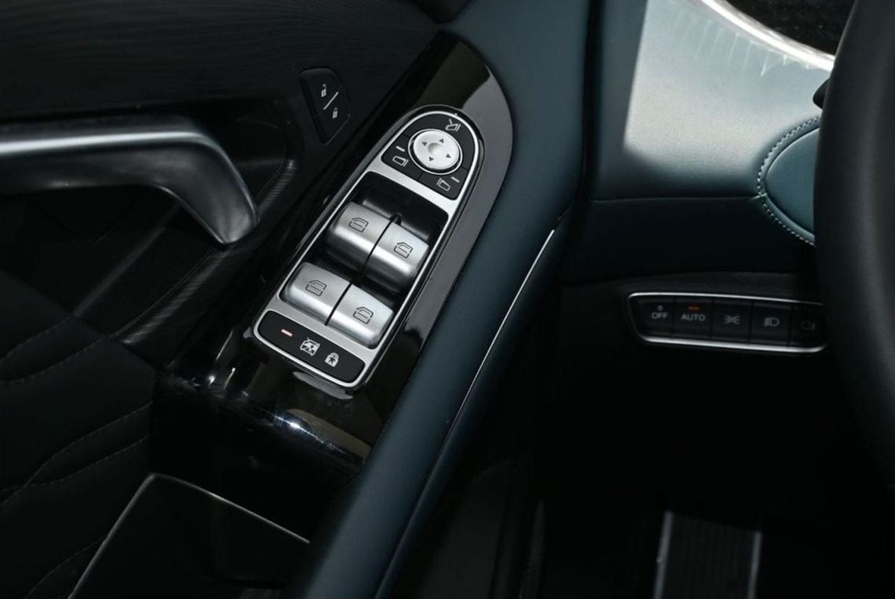 فويا فري VOYAH FREE 1.5L Turbo + PHEV Hybrid 4WD, Model 2022 Color Blue