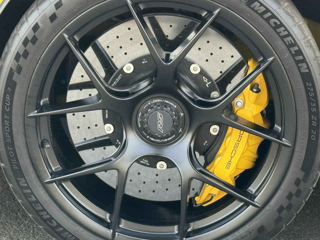 بورش 911 GT3 RS 4.0L (520 HP) Coupe