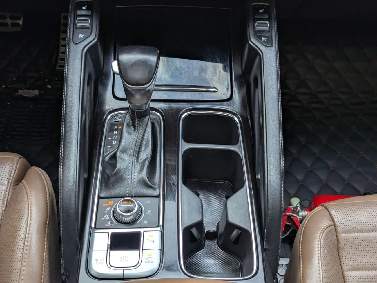 كيا تيلورايد Kia Telluride 2021 LHD grey colour