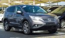 Honda CR-V AWD - ACCIDENTS FREE - GCC - CAR IS IN PERFECT CONDITION INSIDE OUT