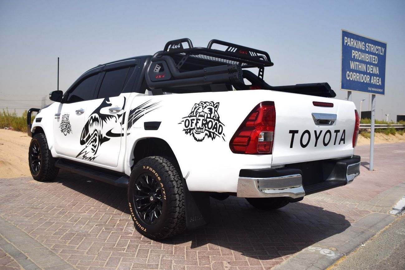 تويوتا هيلوكس S GLX 2.8L 4WD M/T