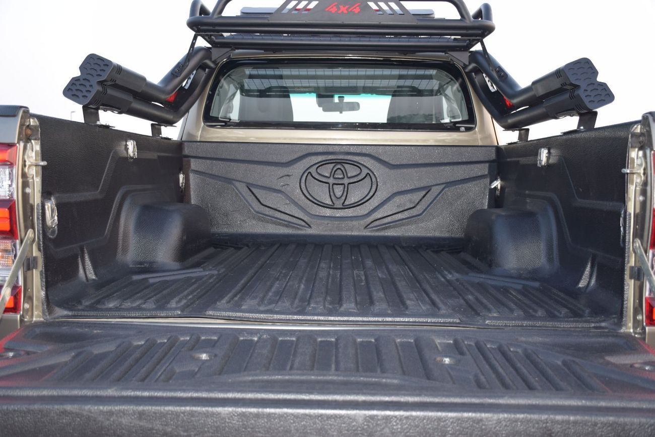 تويوتا هيلوكس S GLX 2.8L 4WD A/T