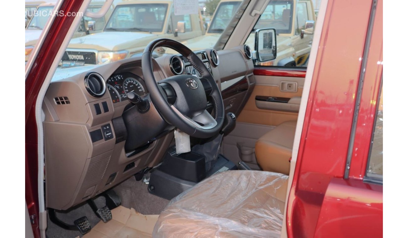 Toyota Land Cruiser 70 TOYOTA LAND CRUISER HARDTOP 4.0L 2023  Engine: 4.0L