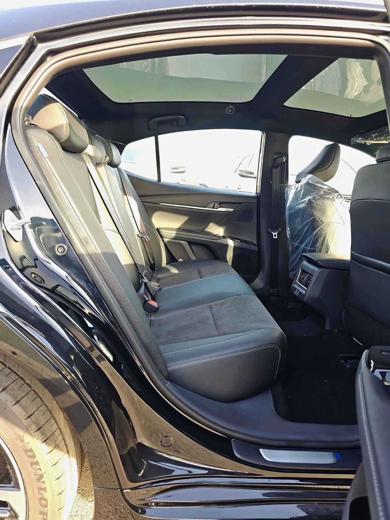 Toyota Camry S SPORT / 2.0L V4 PETROL / PWR SEATS WITH HEADUP DISPLAY / PANORAMIC ROOF (CODE # 69063)