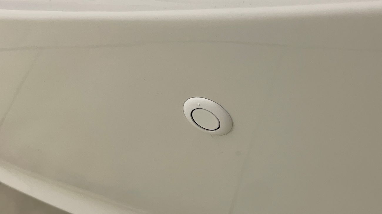 تويوتا يارس SE 1.5 | بدون دفعة مقدمة | اختبار القيادة في المنزل