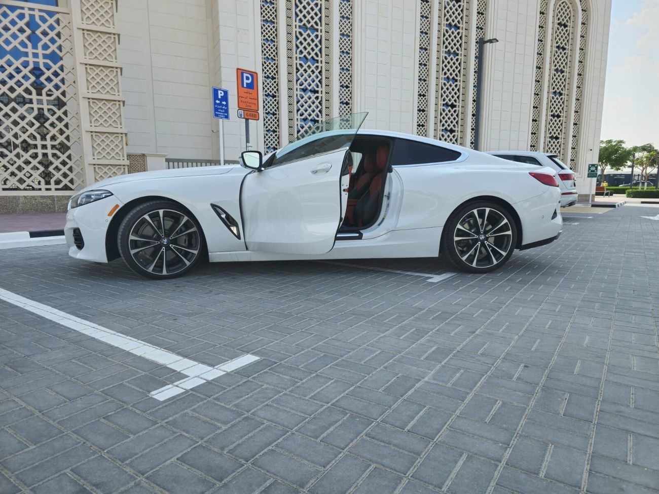 بي أم دبليو 840i 3.0 L,6 Cyl,335HP