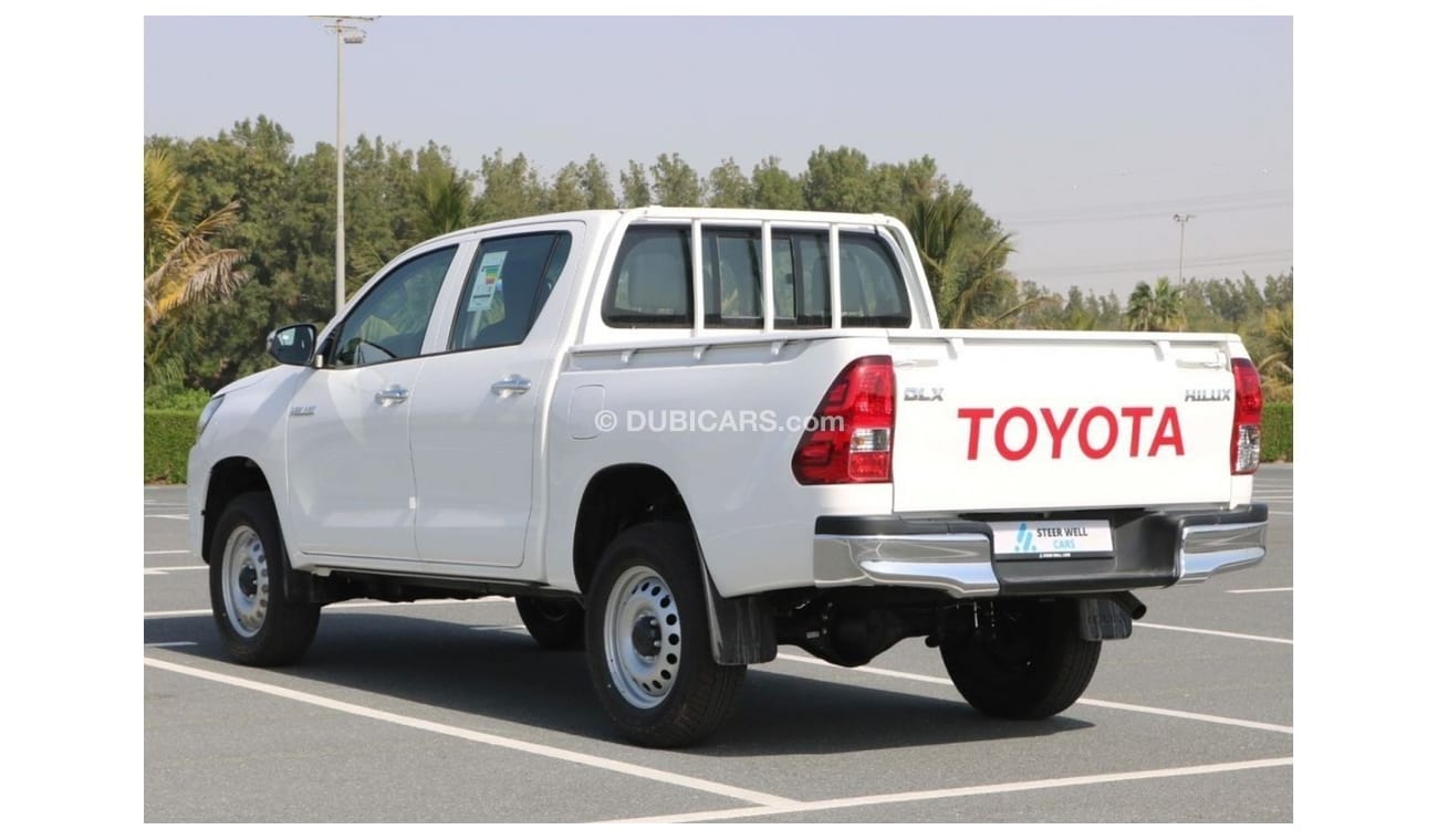Toyota Hilux 2022 | DLX BASIC DIESEL MT 4X4 - BLACK INTERIOR AND FABRIC SEATS WITH GCC SPECS - EXPORT ONL