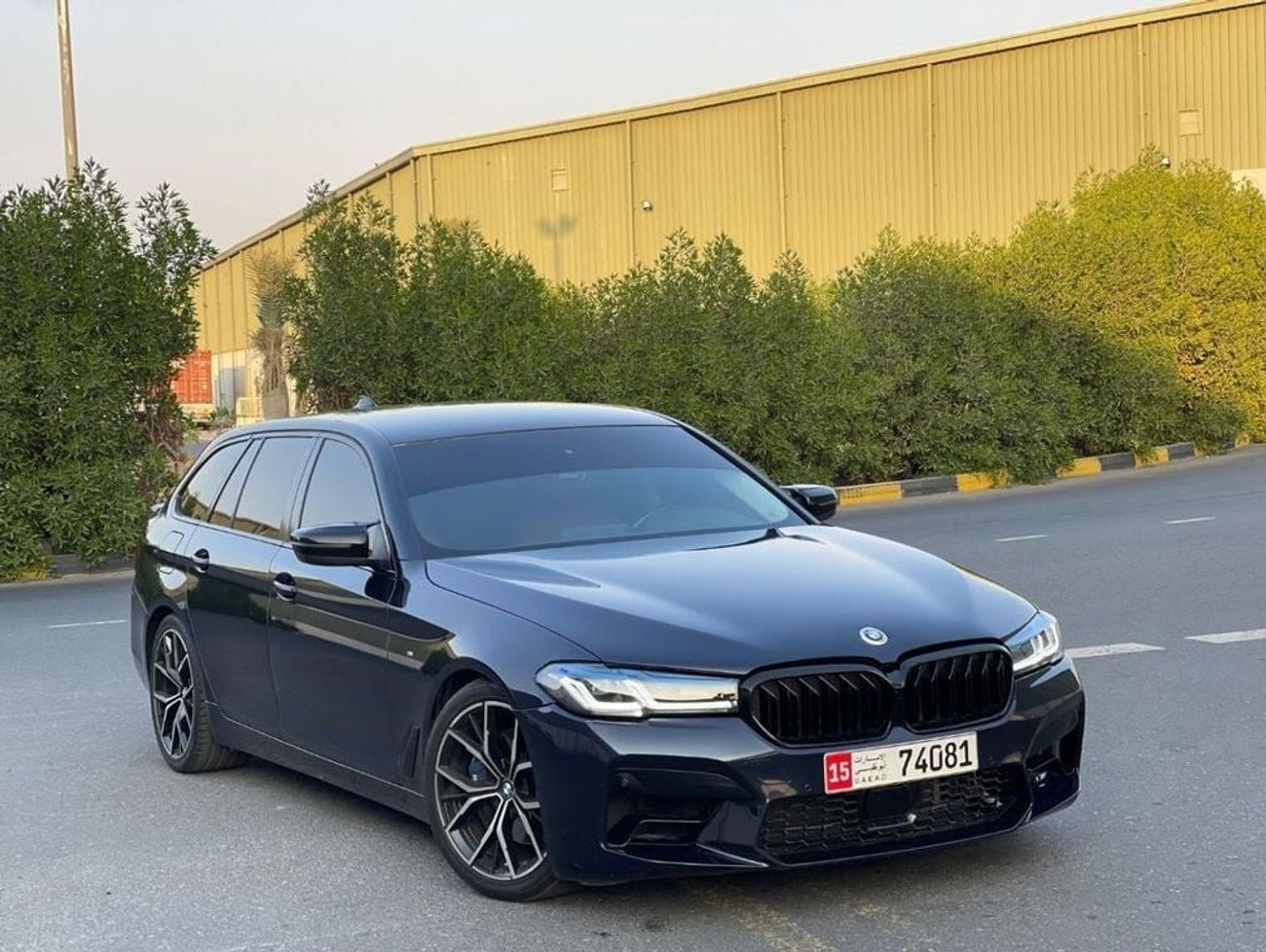 BMW 520i M Sport Comfort 2.0L M5 KIT / 20" BREYTON RIM / M PERF BRAKES / IN PERFECT CONDITION