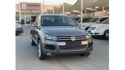 فولكس واجن طوارق SEL FSH BY AGENCY VERY LOW MILEAGE