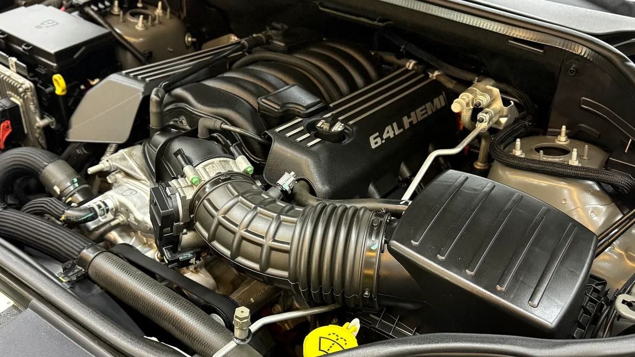 Jeep Grand Cherokee SRT Canadian Specs Original Paint