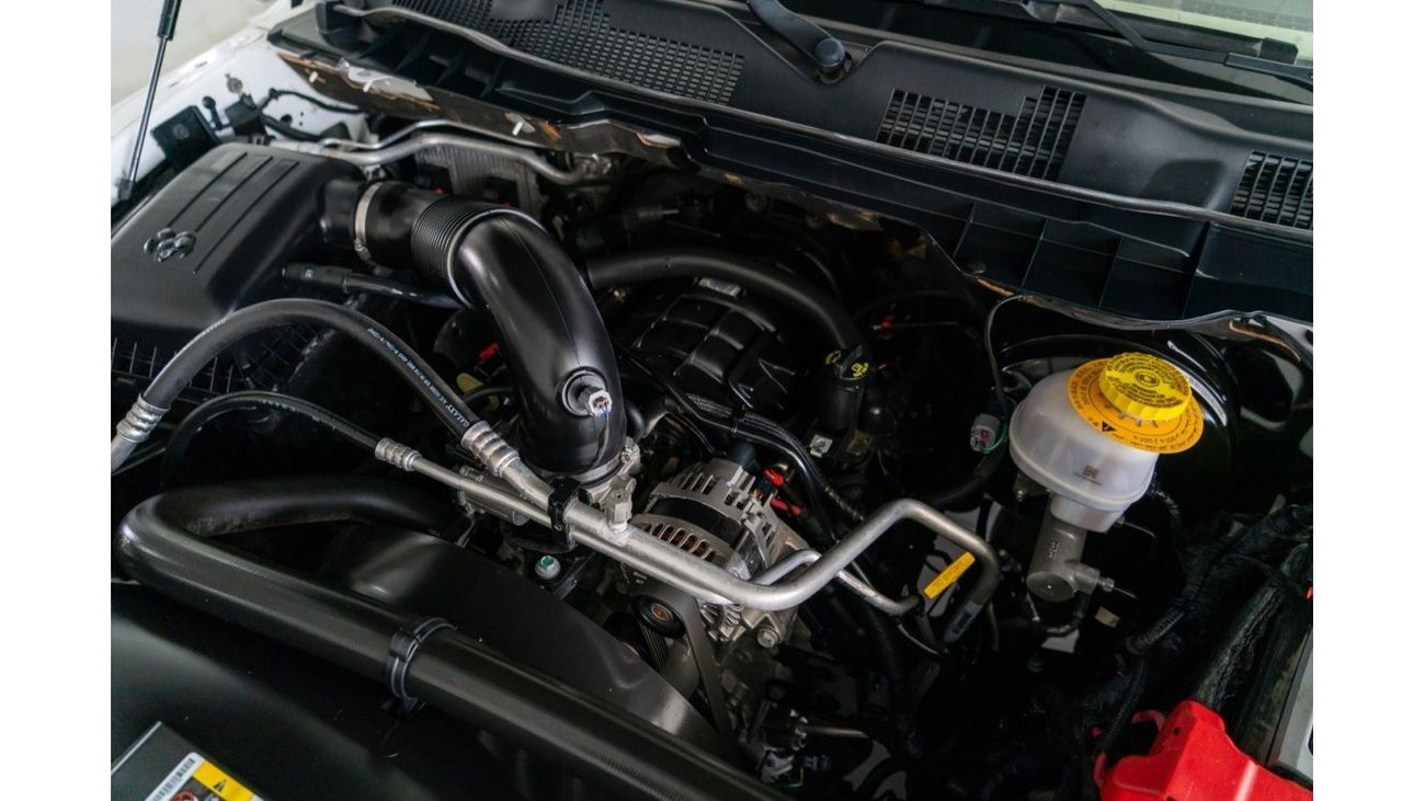 RAM 1500 2020 Dodge Ram Laramie 5.7 Hemi / Full Dodge Service History & Dodge Warranty