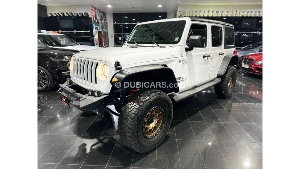 Used Jeep Wrangler Sport 2020 for sale in Dubai 606214
