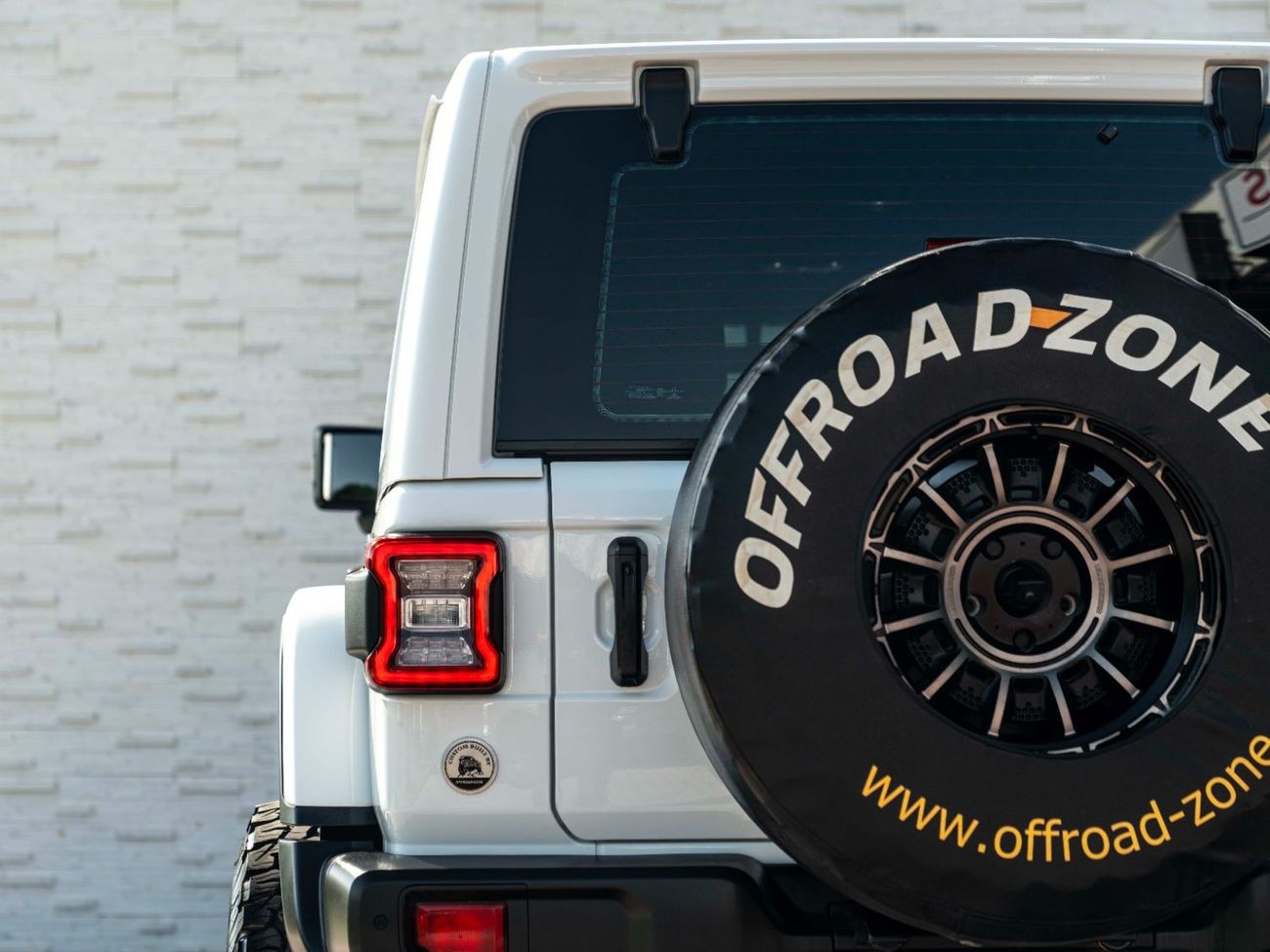 Jeep Wrangler AED 3,617 PM • RUBICON STAGE 3 OFF-ROAD MODS • ONLY 4,000 KM • OFFICIAL JEEP WARRANTY + SERVICE PLAN