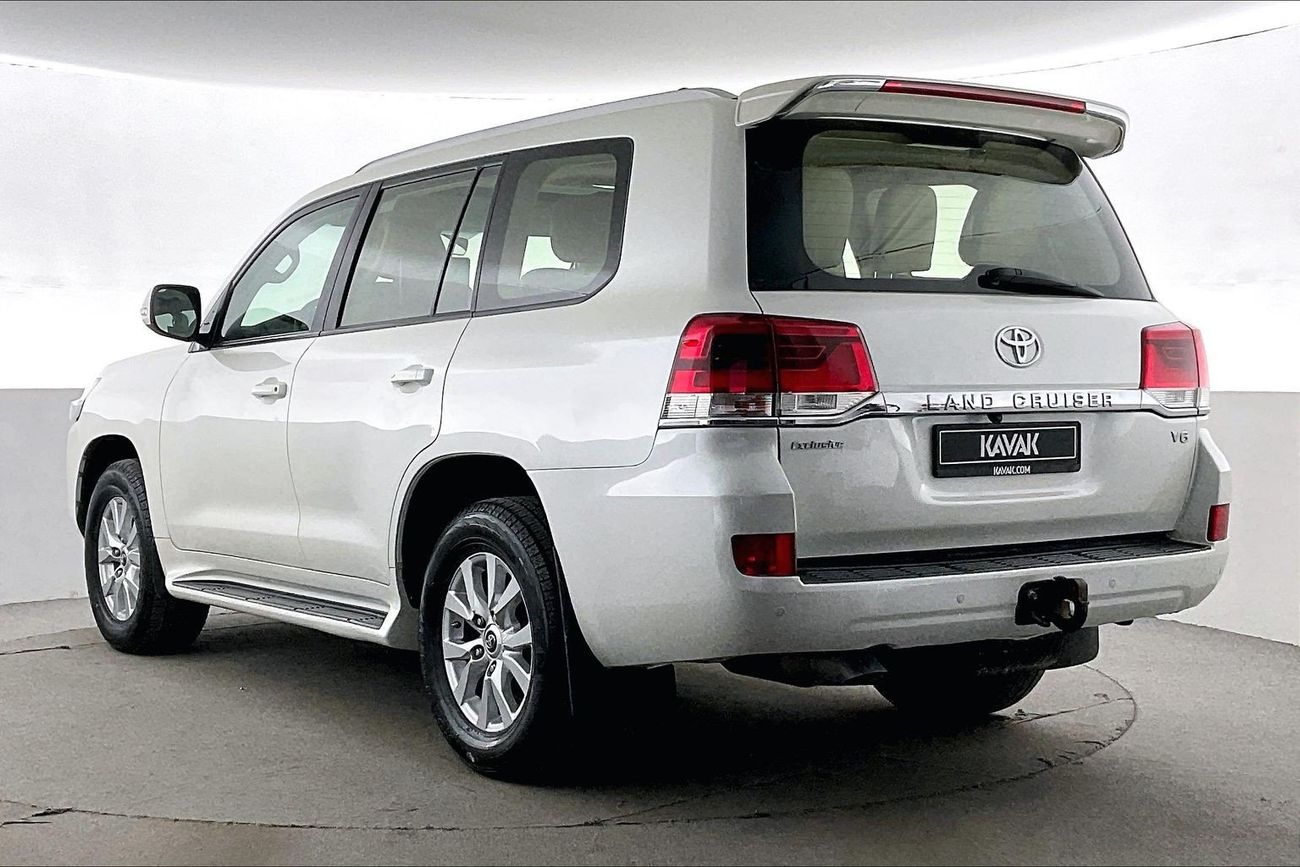 تويوتا لاند كروزر Exclusive | شامل الضمان | 0 ﺪﻔﻋﺓ ﺃﻮﻟﻯ
