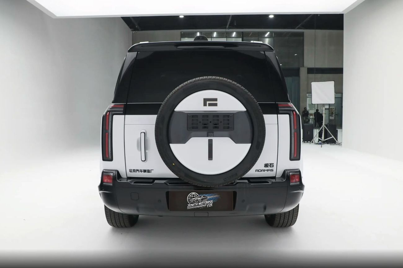 روكس أداماس 6 seater