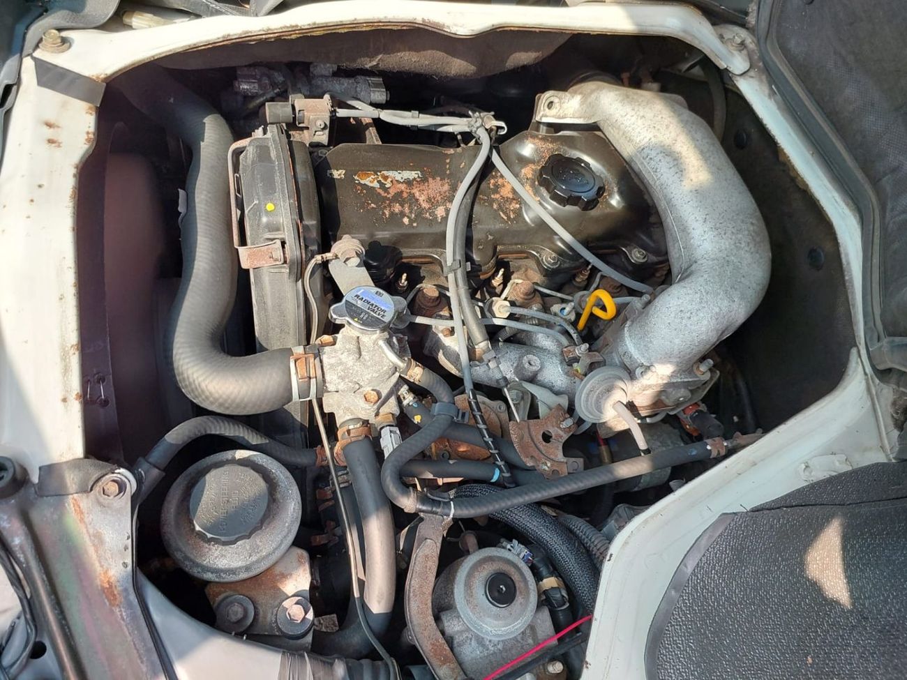 تويوتا هاياس TOYOTA HIACE COMMUTER VAN RHD 2001 MODEL 3.0 L DIESEL MANUAL(PM08349)