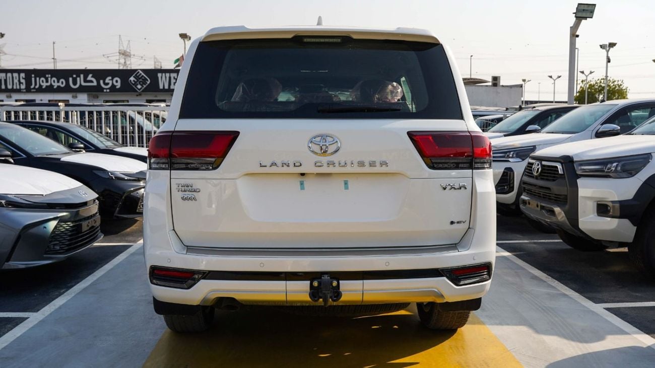 تويوتا لاند كروزر VXR