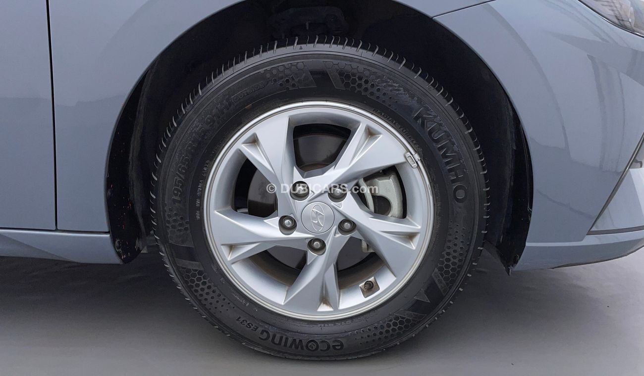 Hyundai Elantra GL 1.6 | Zero Down Payment | Free Home Test Drive