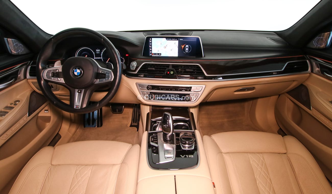 بي أم دبليو 760Li XDRIVE li V12