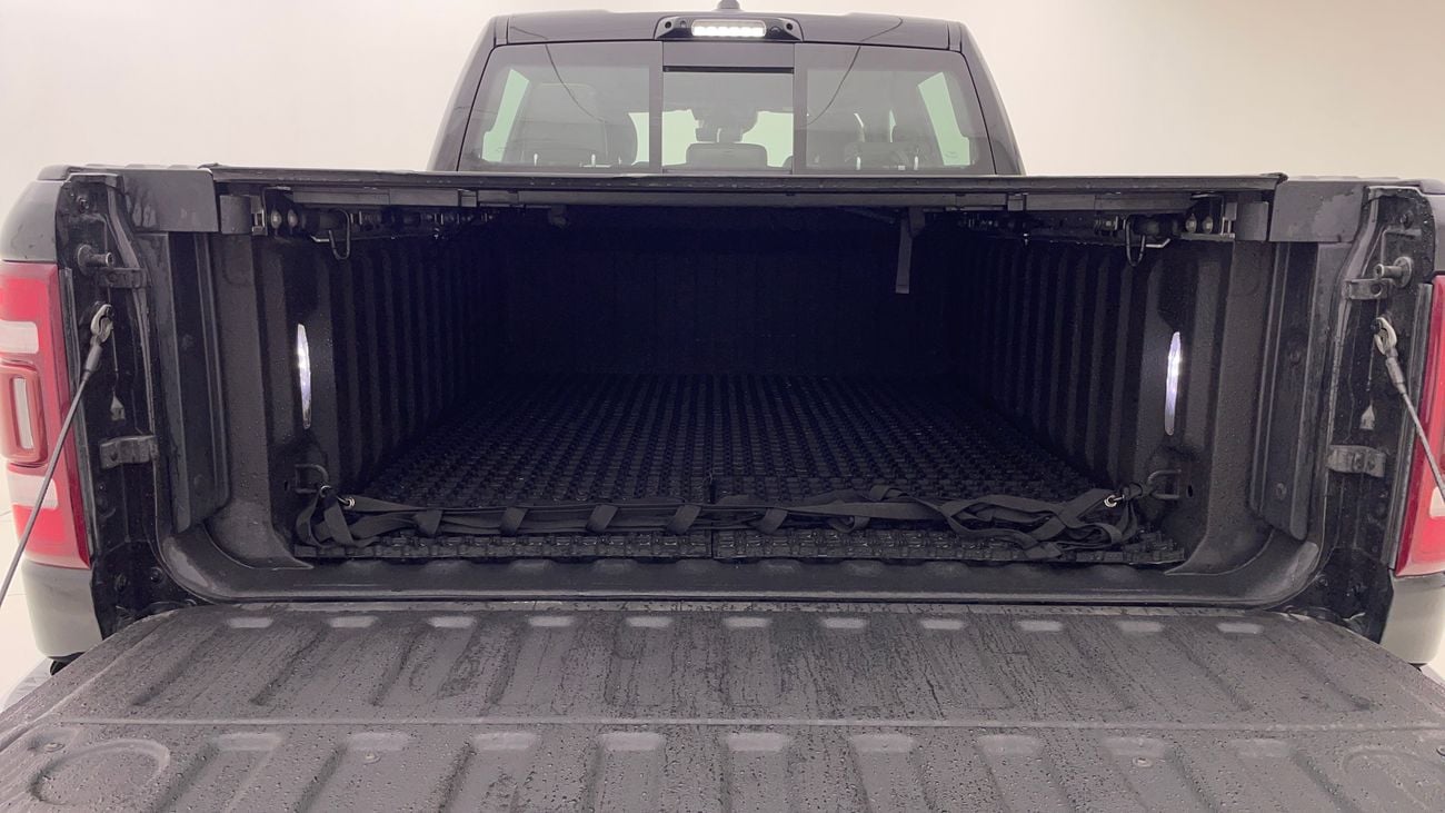 RAM 1500 LIMITED 5.7 | Zero Down Payment | Home Test Drive