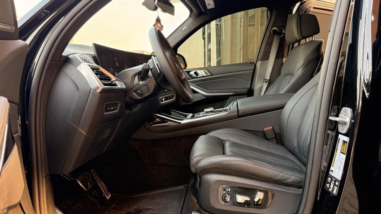 BMW X7 M60i XDRIVE xDriveM60i (6 Seats) XDriveM60i 4.4 L