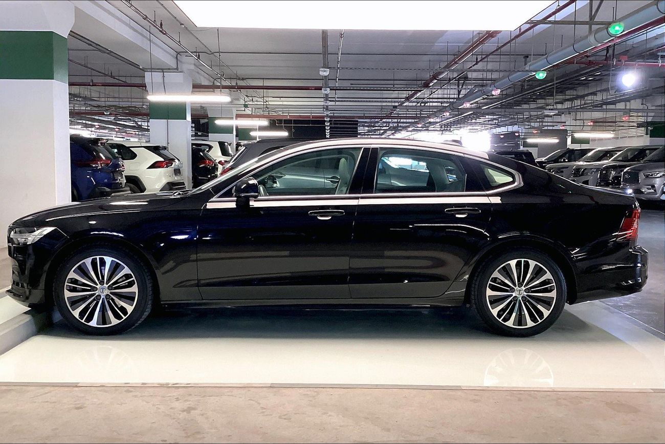 Volvo S90 B5 Momentum | Guaranteed Warranty | 0 Down Payment