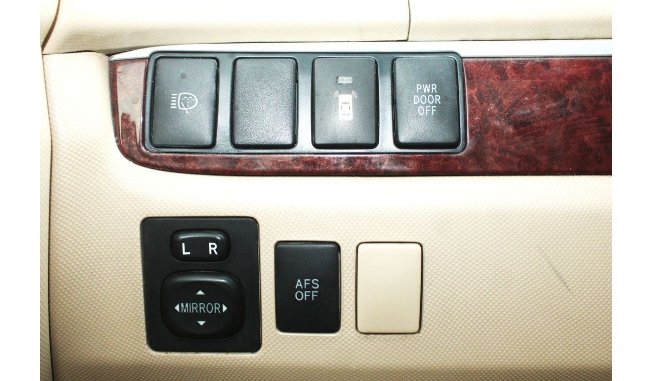 Toyota Previa SE Toyota Previa 2015 GCC, full option, in excellent condition