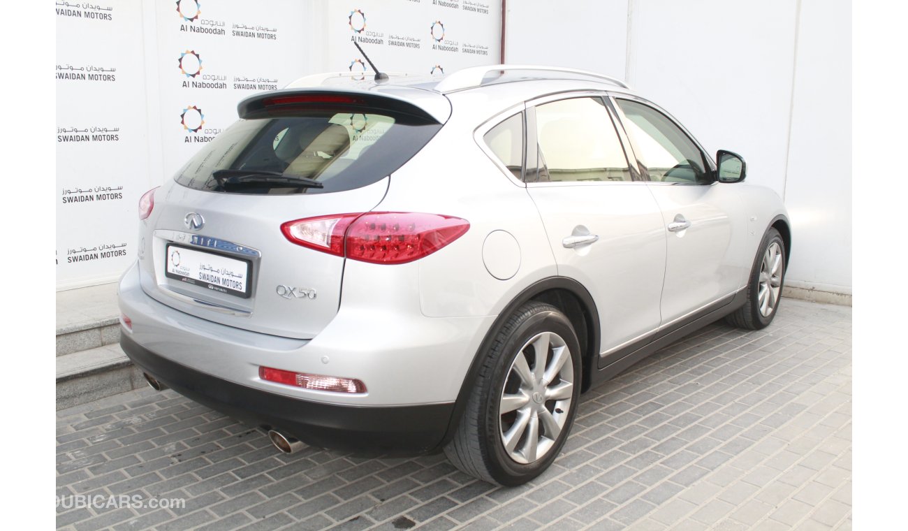 Infiniti QX50 3.7L V6 LUXURY 2015 WITH NAVIGATION 360 CAMERA