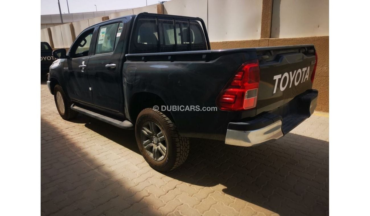 Toyota Hilux TOYOTA HILUX 2.7 AT MID OPTION BLACK 2023
