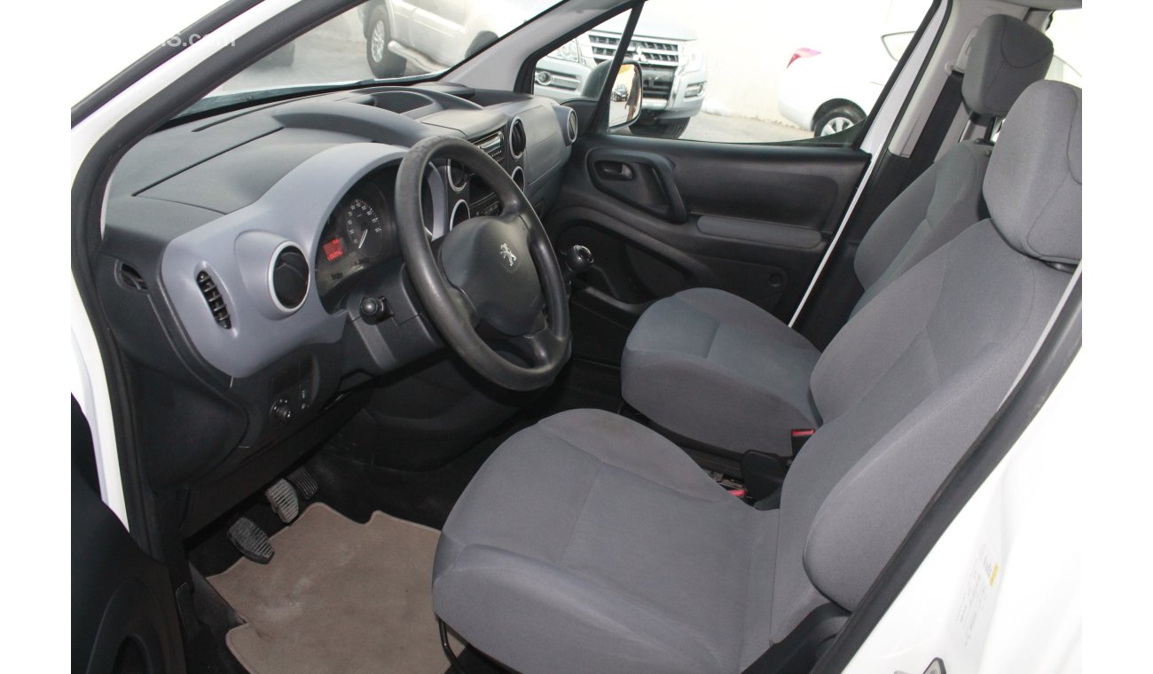 Peugeot Partner Tepee 1.6L COMBI  2015 MODEL MANUAL DRIVE