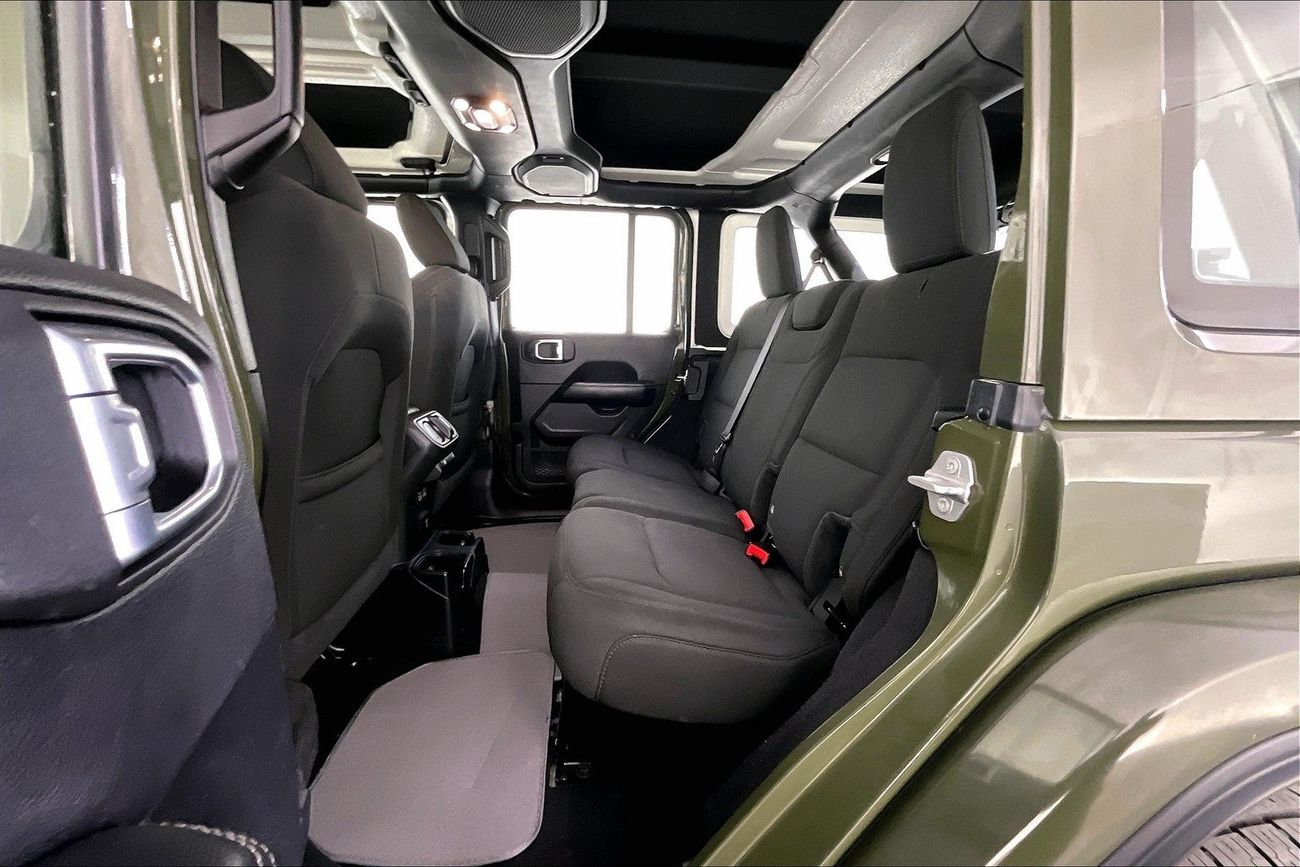 Jeep Wrangler Sahara Unlimited | Guaranteed Warranty | 0 Down Payment