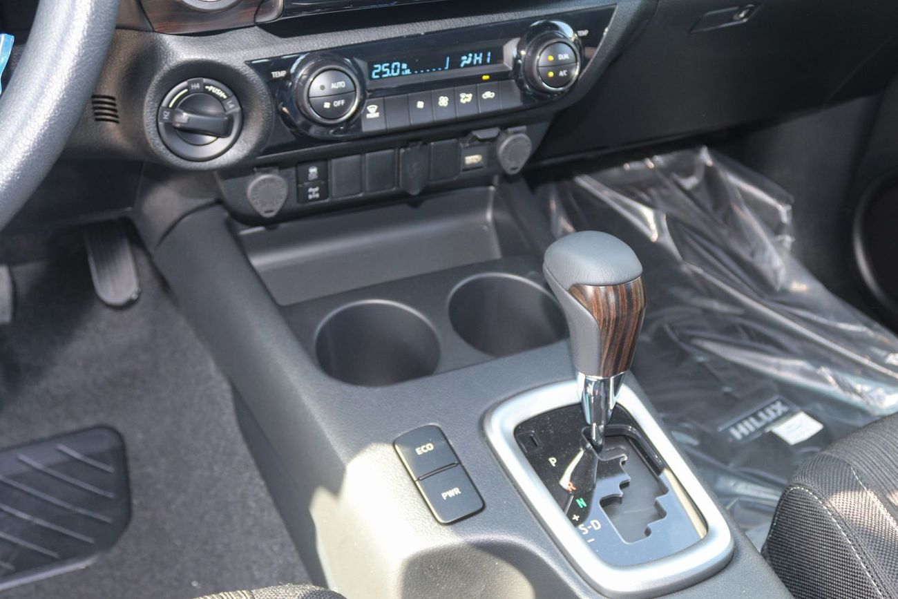 تويوتا هيلوكس 2026 Model Toyota Hilux DC, 4.0L Petrol 4WD 6A/T