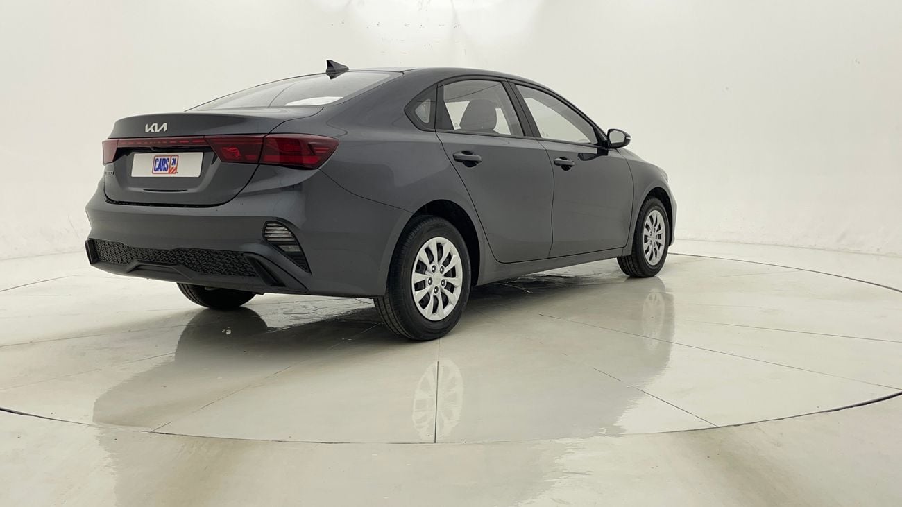 كيا سيراتو LX 1.6 | بدون دفعة مقدمة | اختبار القيادة في المنزل