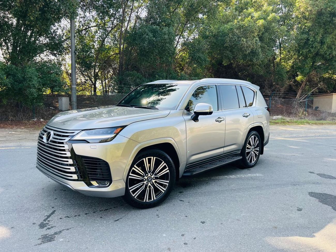 لكزس LX 600 Signature 3.5L