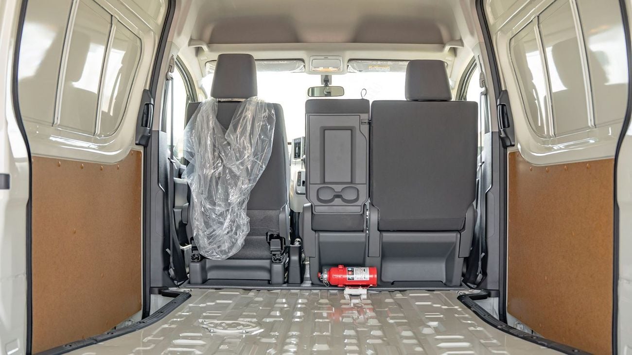 تويوتا هاياس 2025 Toyota Hiace High Roof cargo RWD 3.5L petrol AT