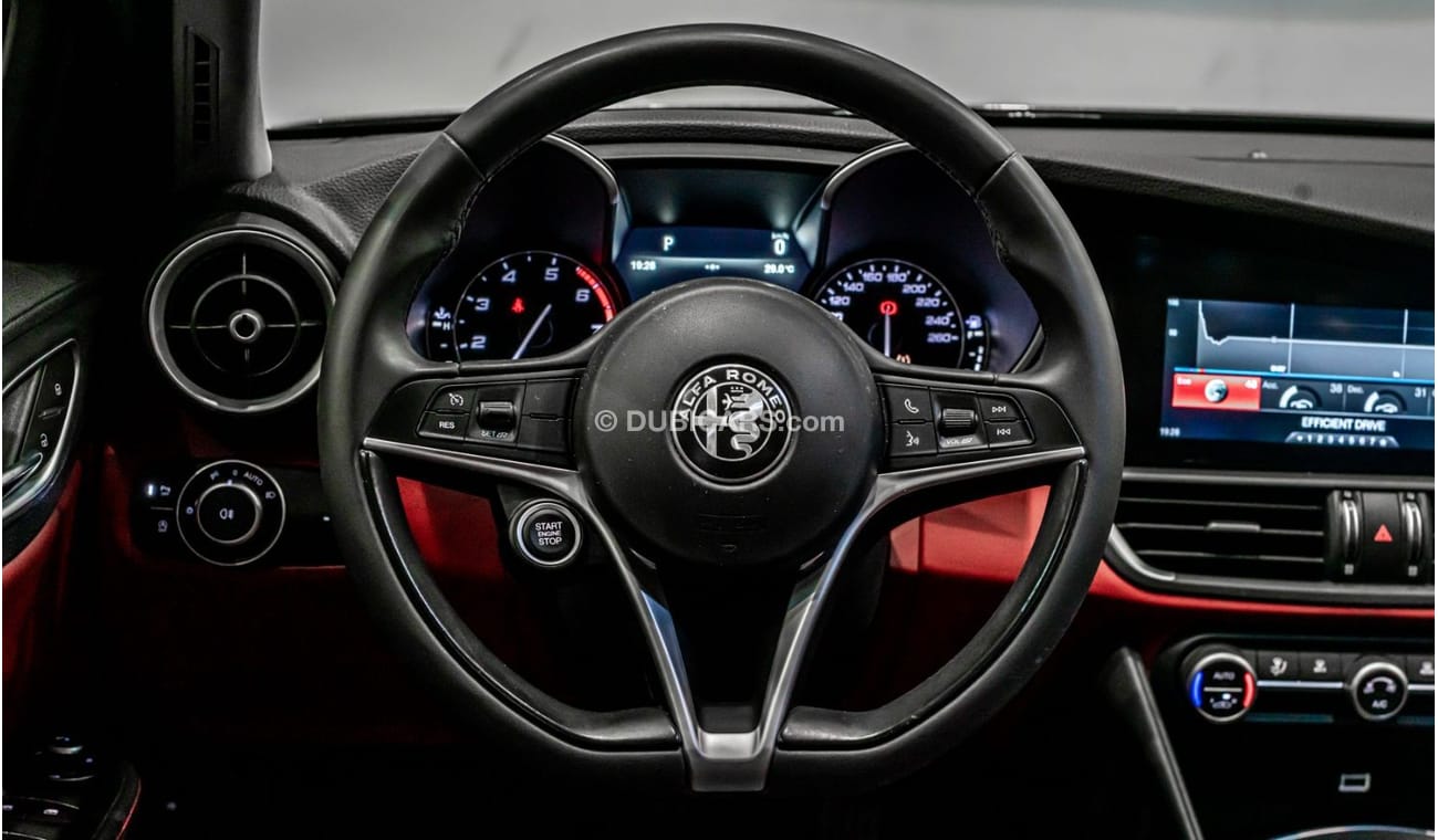 Alfa Romeo Giulia 2020 Alfa Romeo Giulia Super, December 2024 Alfa Warranty + Service Contract, GCC