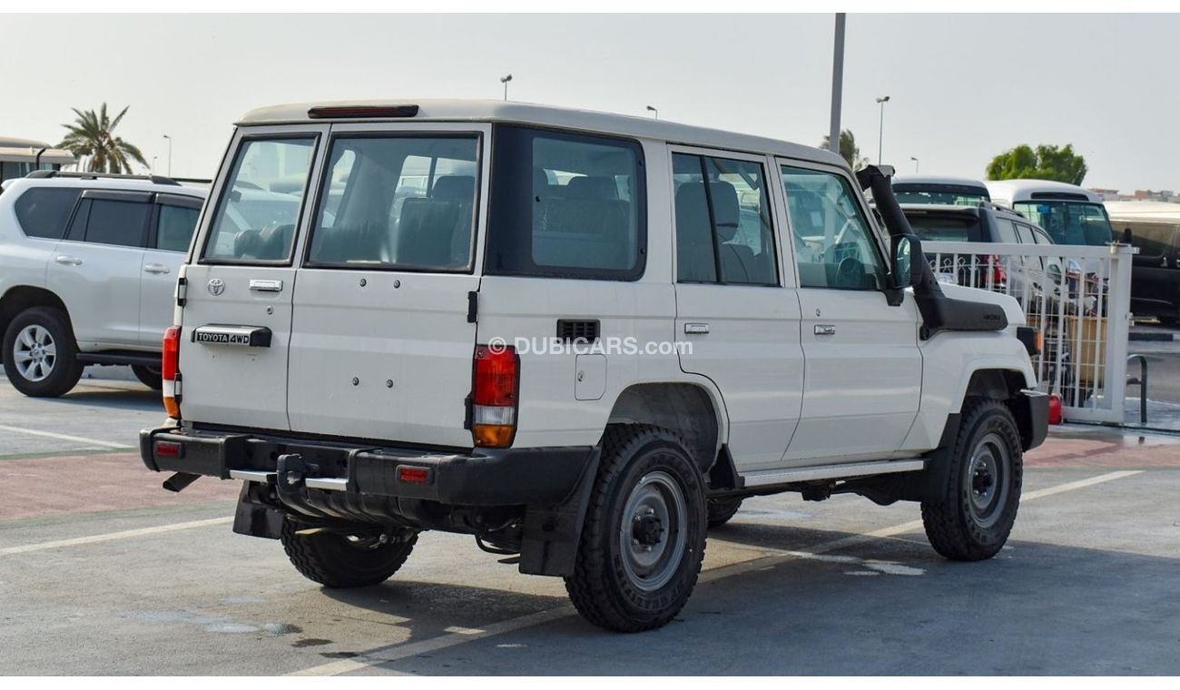 New Toyota Land Cruiser Hard Top Toyota Land Cruiser Hardtop 5Door 4.2L ...