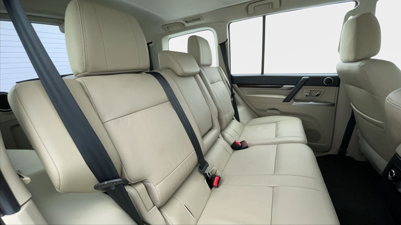 ميتسوبيشي باجيرو GLS 3.5 | +مع الضمان | كمان تم فحص ١٥٠