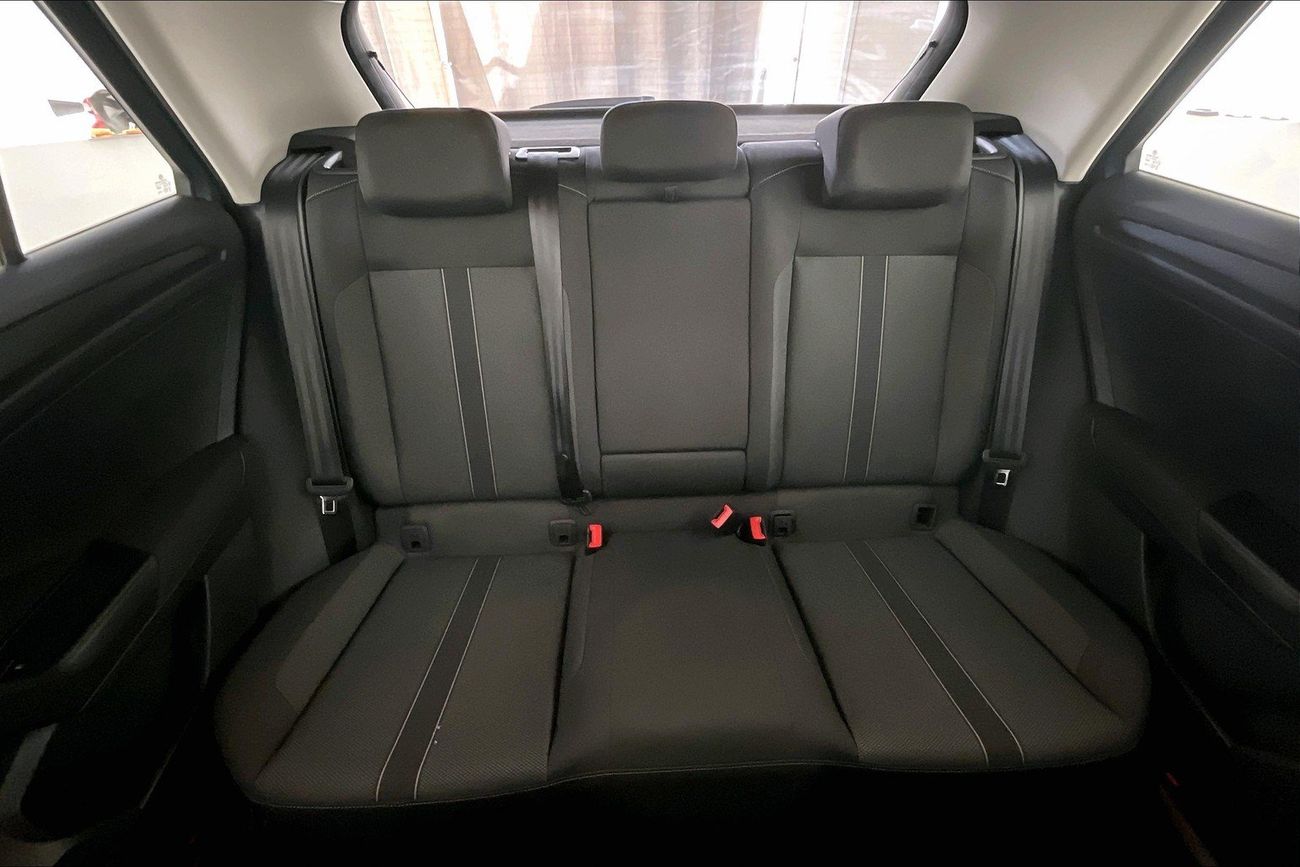 فولكس واجن T ROC Life | شامل الضمان | 0 ﺪﻔﻋﺓ ﺃﻮﻟﻯ