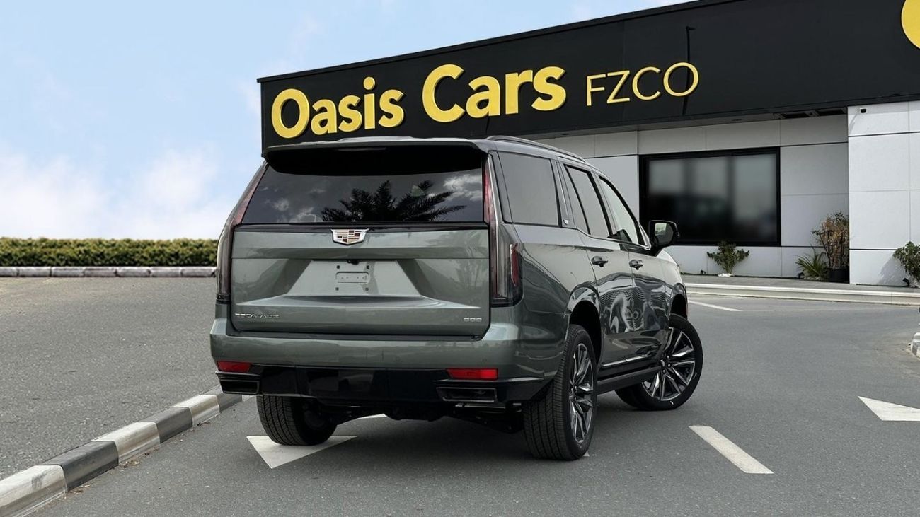 كاديلاك إسكالاد Sport Platinum 6.2L V8 For Export