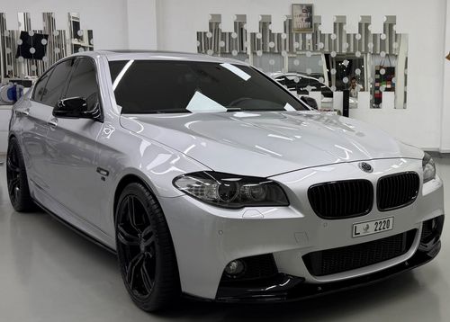BMW M550i Original paint .. V8 .. Low Milegea .. Perfect Condition