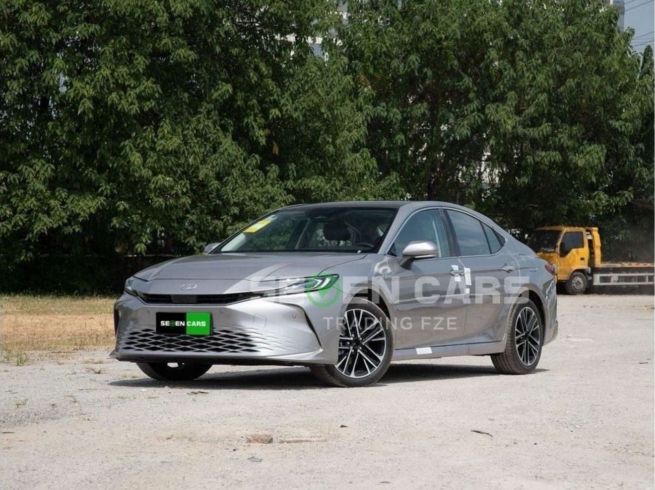 Toyota Camry 2.5 HG Hybrid,Alloy Wheels, Electric Seat,Panoramic Roof,Model 2024, China Specs