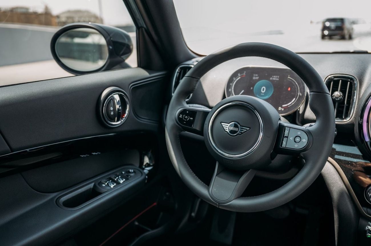 Mini Countryman John Cooper Works 1.6L MINI Countryman Cooper 2024 GCC specs