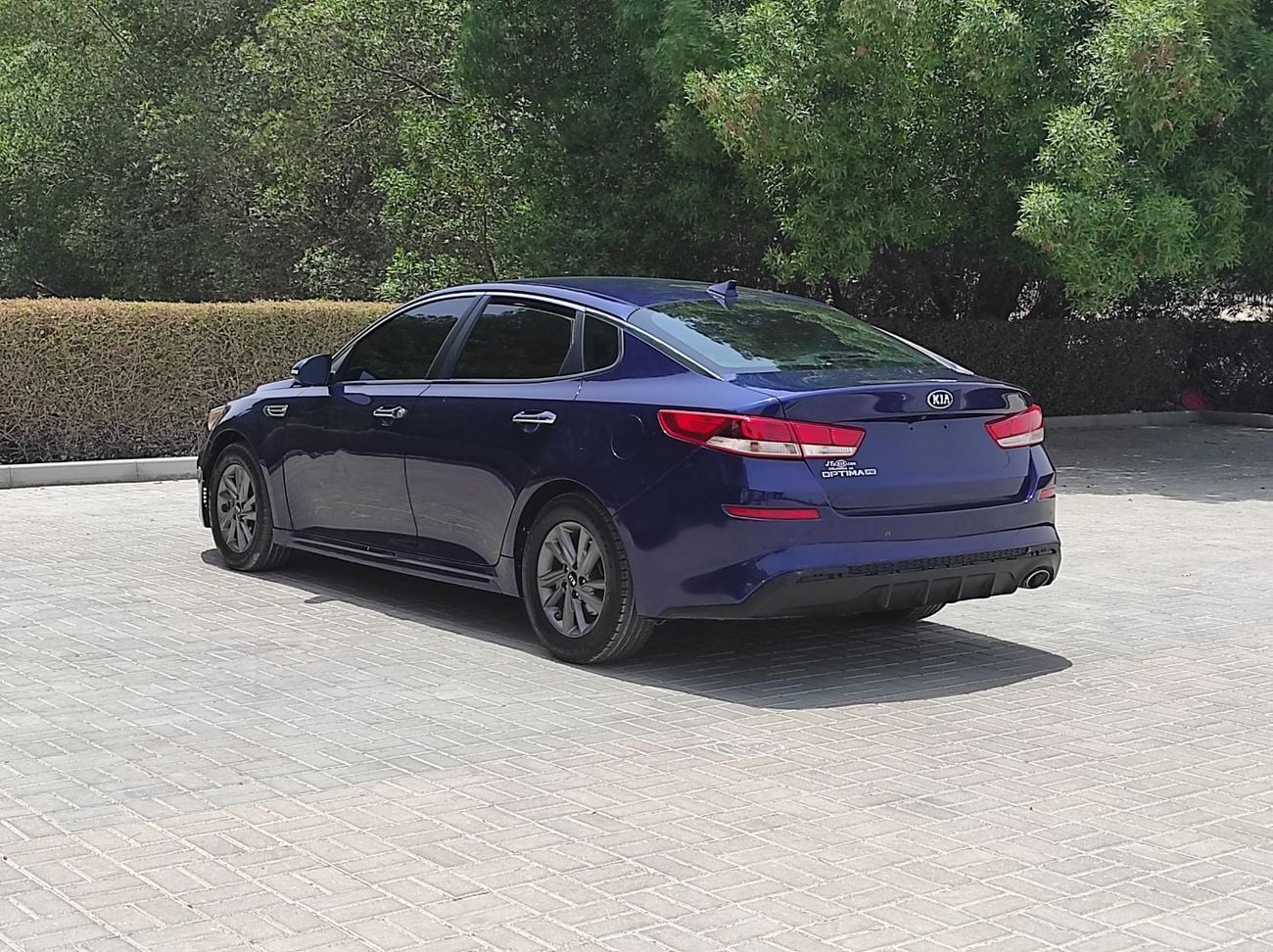 Kia Optima LX EX 2.4L (185 HP) Kia Optima 2020 V4 full automatic